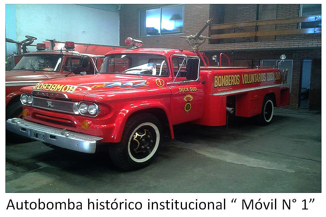 Autobomba historico institucional (Movil N°1)